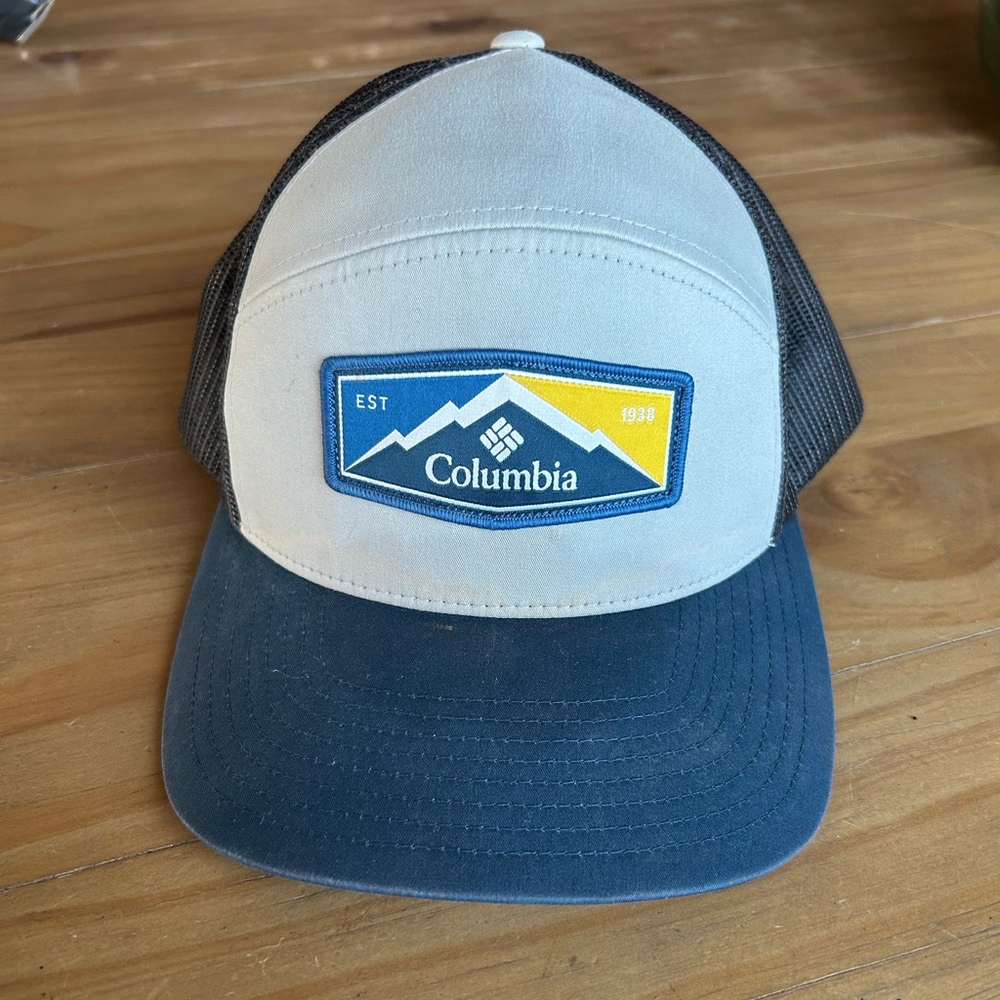 Columbia Hat